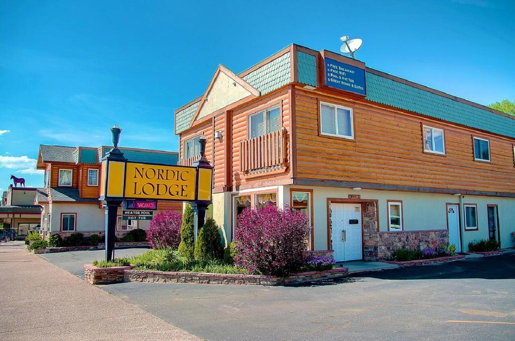 Nordic Lodge Стиймбоут Спрингс Екстериор снимка